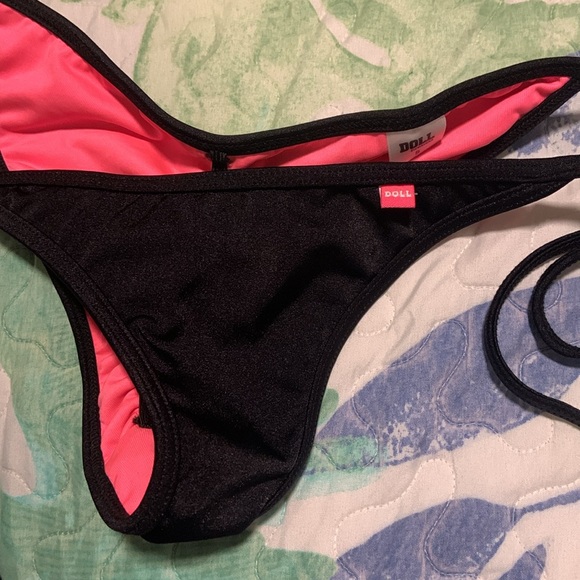 DOLL swimwear black cheeky bikini - Picture 7 of 7